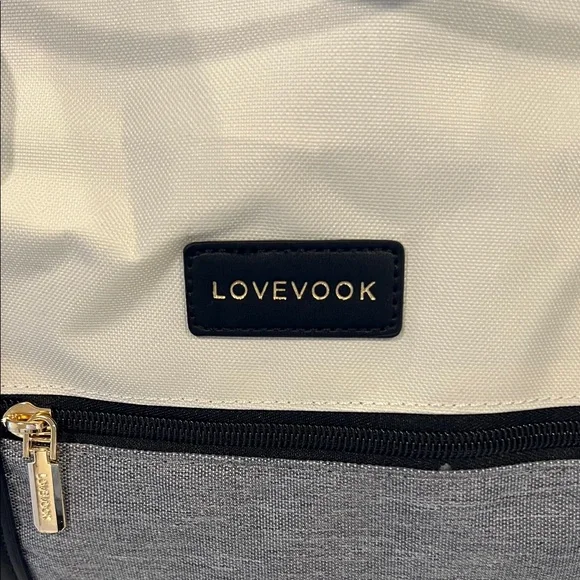 Lovevook Black, Gray and White Weekender Travel Bag - Picture 3 of 10